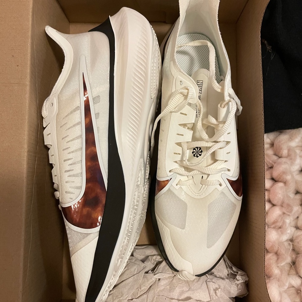 nike running shoes